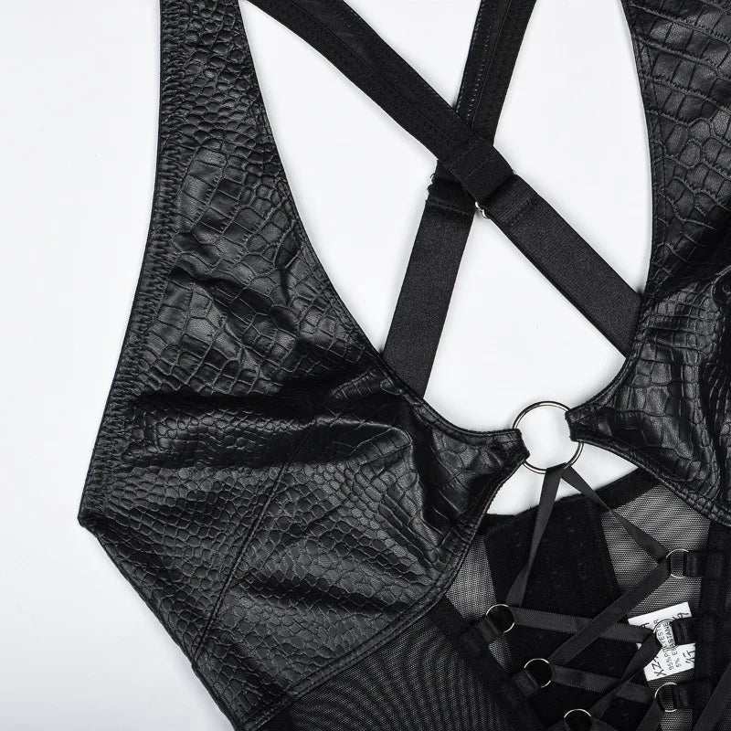 Toucheart Erotic Lingerie New High-quality Leather and Fabric Spliced mesh Sexy Strap Cross Halter Neck Sexy Hot Underwear Set