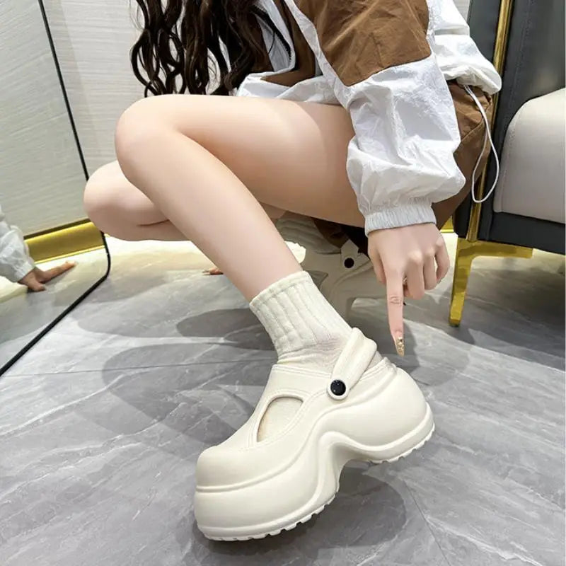 Korean style Platform Clogs For Women Indoor Street Shoes Thick Sole Female Leisure Slippers Close Toe Girls Mary Jane Sandals