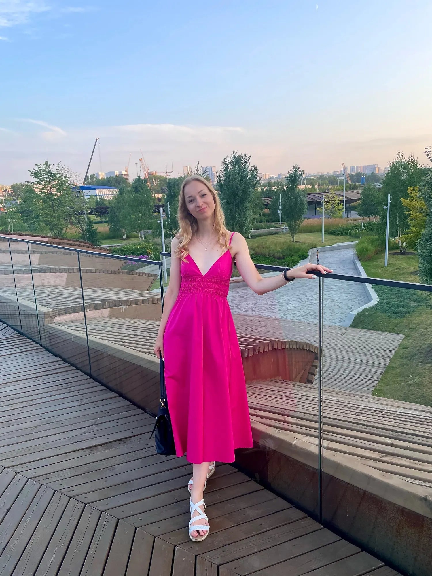Foridol Elastic Smocking Green Cotton V Neck Summer Women's Dress Sleevless Long Green Maxi Casual Strapy Dress Solid Female