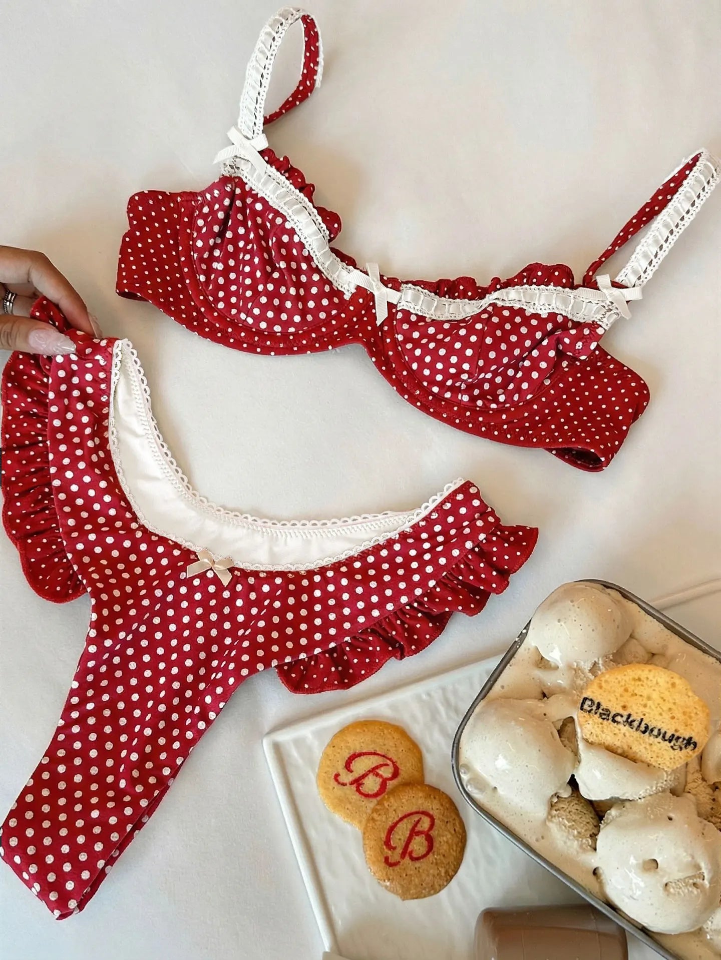2025 Fashionable Women Two-Piece Swimsuit Adorable Chocolate Dot Design with Lace Detail Perfect for Beach Wear and Pool Parties