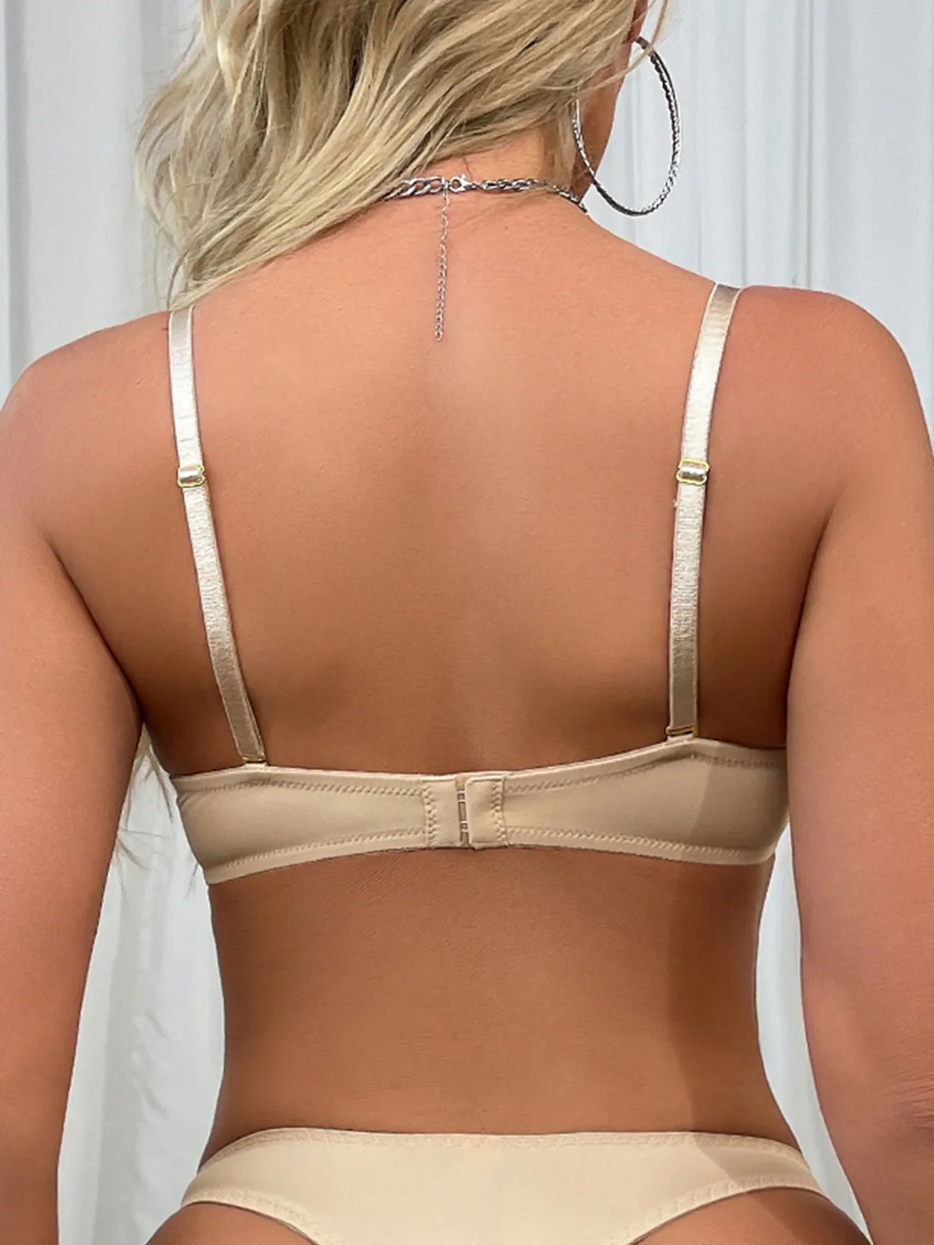 Sexy mesh stitching lingerie Ultra-thin padded padded soft underwire comfortable breathable bra