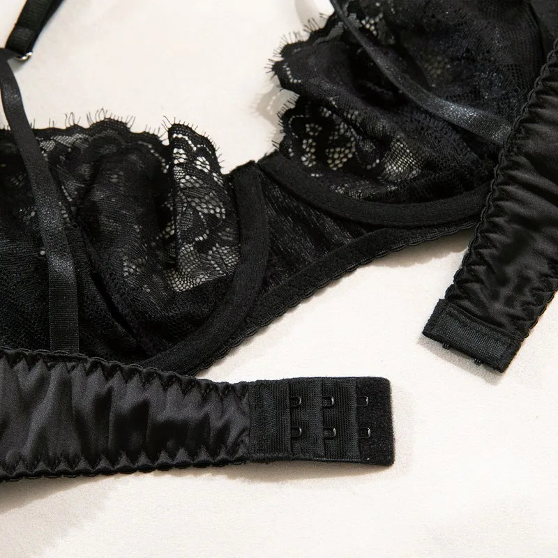 Toucheart Sexy Lingerie Set for Women Mesh Perspective Bra Set Lace Lace Splicing Sexy Hip-pack Skirt Sexy Underwear Garters Set