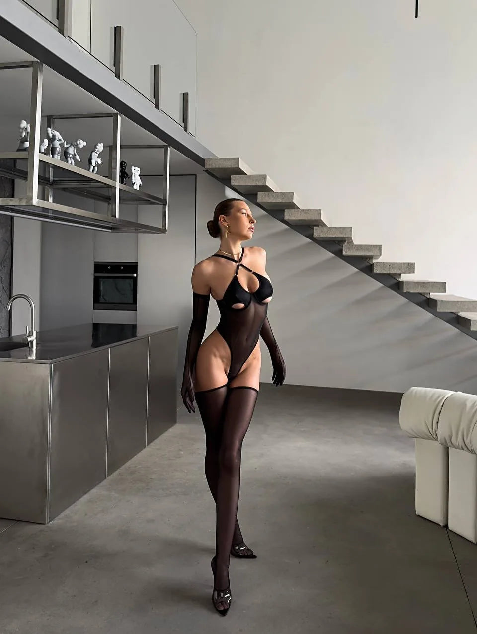European and American style sexy women's hollow-out tight pants, backless one-piece underwear, bodysuit, gloves not included