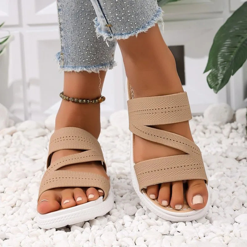 Women's Summer 2026 New  Fashion Knitted Lightweight Beach Slippers Women Sandals Ladies Shoes