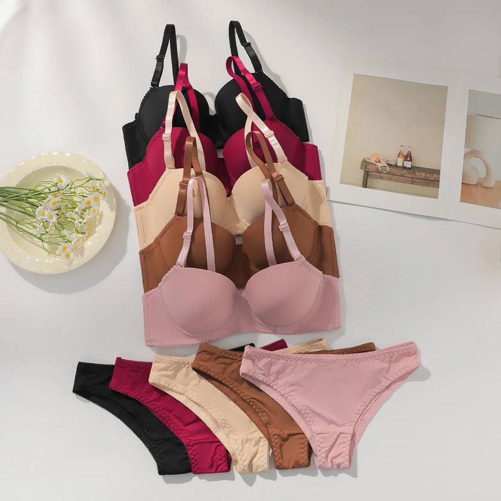 Hot selling solid color 2-piece underwear set multi-color daily four season Bra set comfortable to wear sexy Lingerie 2611