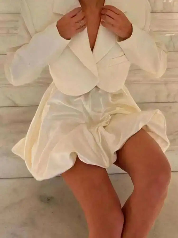 Elegant Female Casual Satin Mini Skirt Women Korean Fashion High Waist A-line Vintage White Balloon Skirt Sweet Women NTJ8