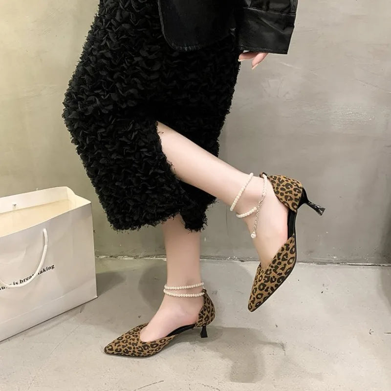 Baotou sandals for women's 2026 summer new shallow mouthed western-style leopard print high heels, metal pointed women's shoes