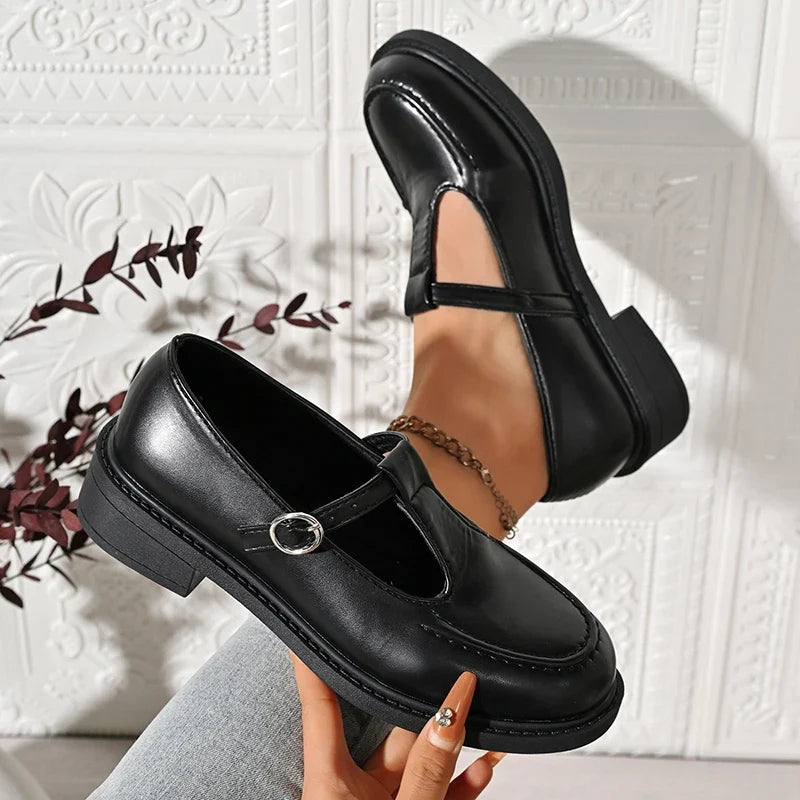 Vinatge T-Strap Med Heels Mary Jane Shoes Women Korean Buckle Strap Pu Leather Pumps Woman British Style Platfrom Student Shoes