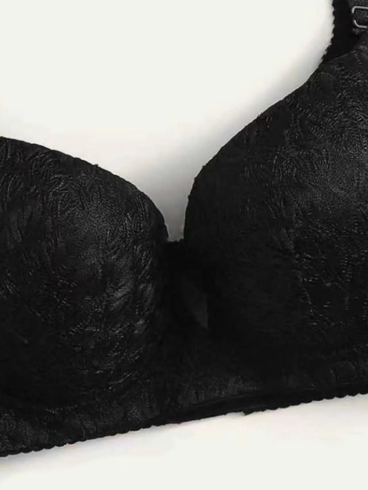 Women's sexy embroidered lace bra with steel rims gathered push up straps adjustable close fitting underwear D176