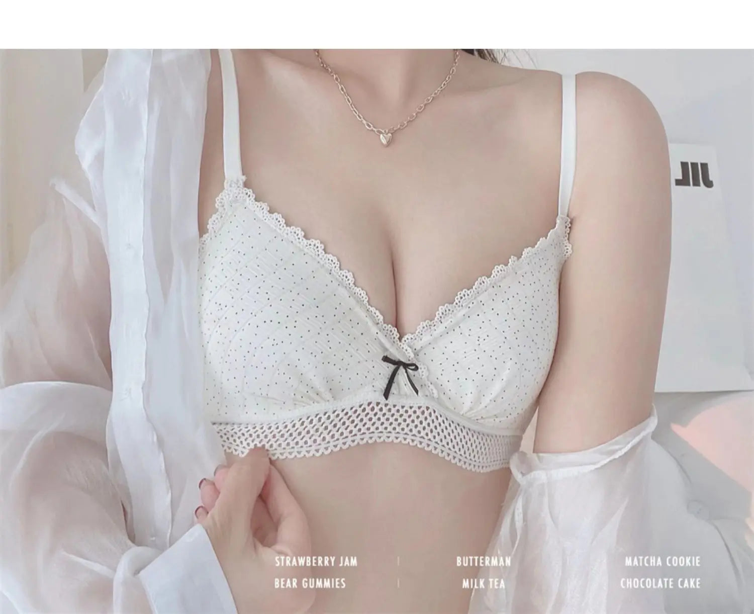 Japanese Style First Bra for School Girls No Wire Seamless Bralette Teen Comfort Invisible Thin No Marks, Natural Chest Enhancer