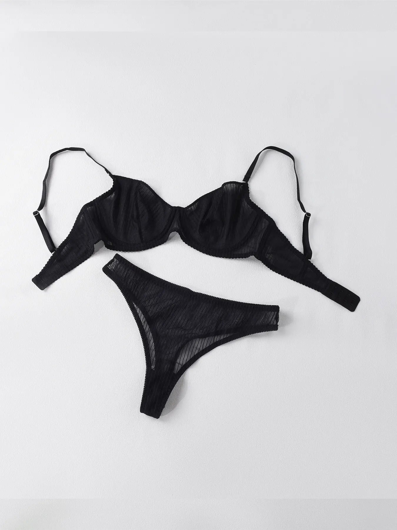 New Style Lingerie for Women with Large Busts, Ultra-Thin Sexy Striped Bra, Side Breast Reduction, Anti-Sagging, Adjustable Bra Set