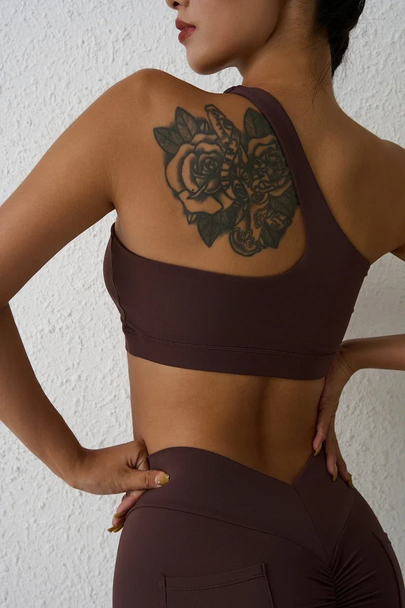 DIAS FIT JOY One-Shoulder Sexy Sports Bra Yoga Fitness Training Outwear with Detachable Beauty Back Design for Women