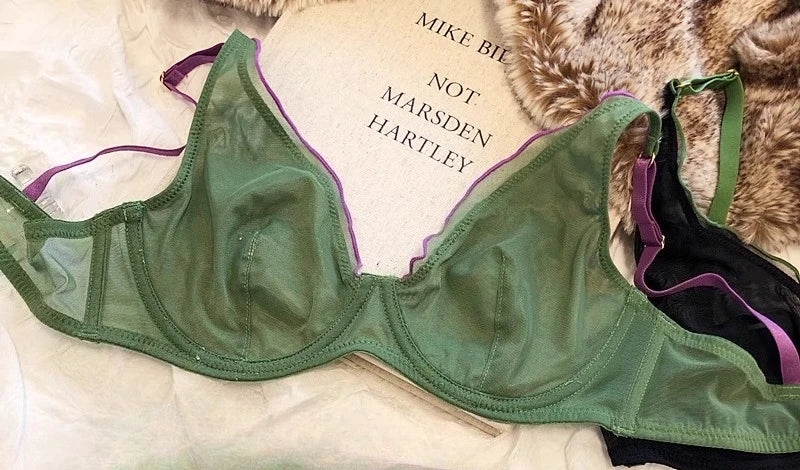Elegant French Design Minimizer Bra Fashion Triangle Cups Structural Support Ultra Thin Soft Mesh Lingerie Set MOYISU Sexy Tushy