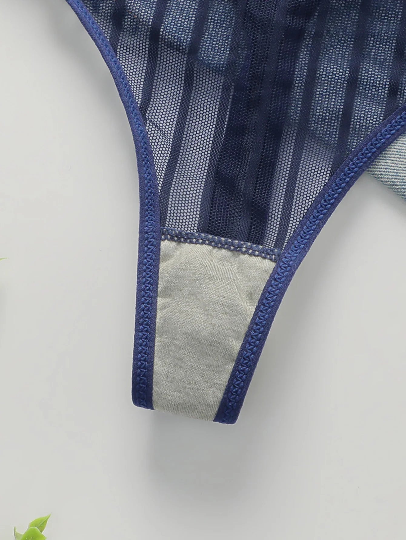 Women's Sexy Embroidered Lace Underwear With Steel Rims Push Up Breathable And Comfortable Close Fitting Underwear Set YS2864