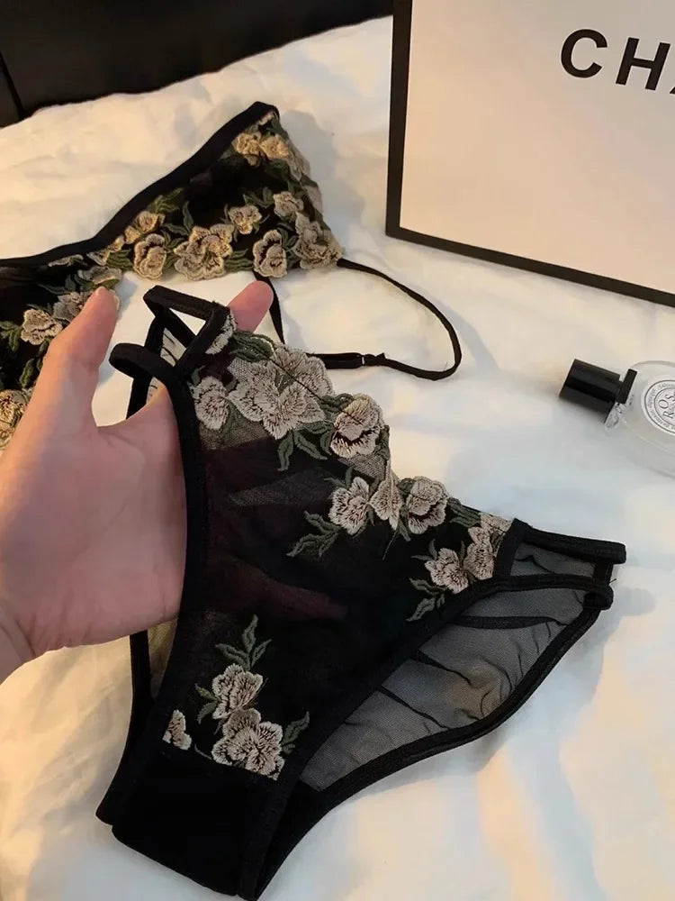 MOYISU Kawaii French Triangle Bra Airism Ultra Thin Invisible Bralette Set Black Lingerie Comfort S-XL 32-38 Sexy Tushy &  Panty