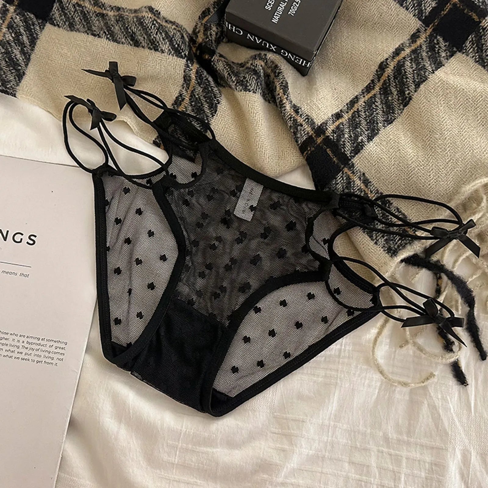 2026 Womens Briefs Sexy Love Mesh Transparent Low Waist Triangle Pants Thin Bow Knot Hollow Breathable Thongs Ruffled Panties