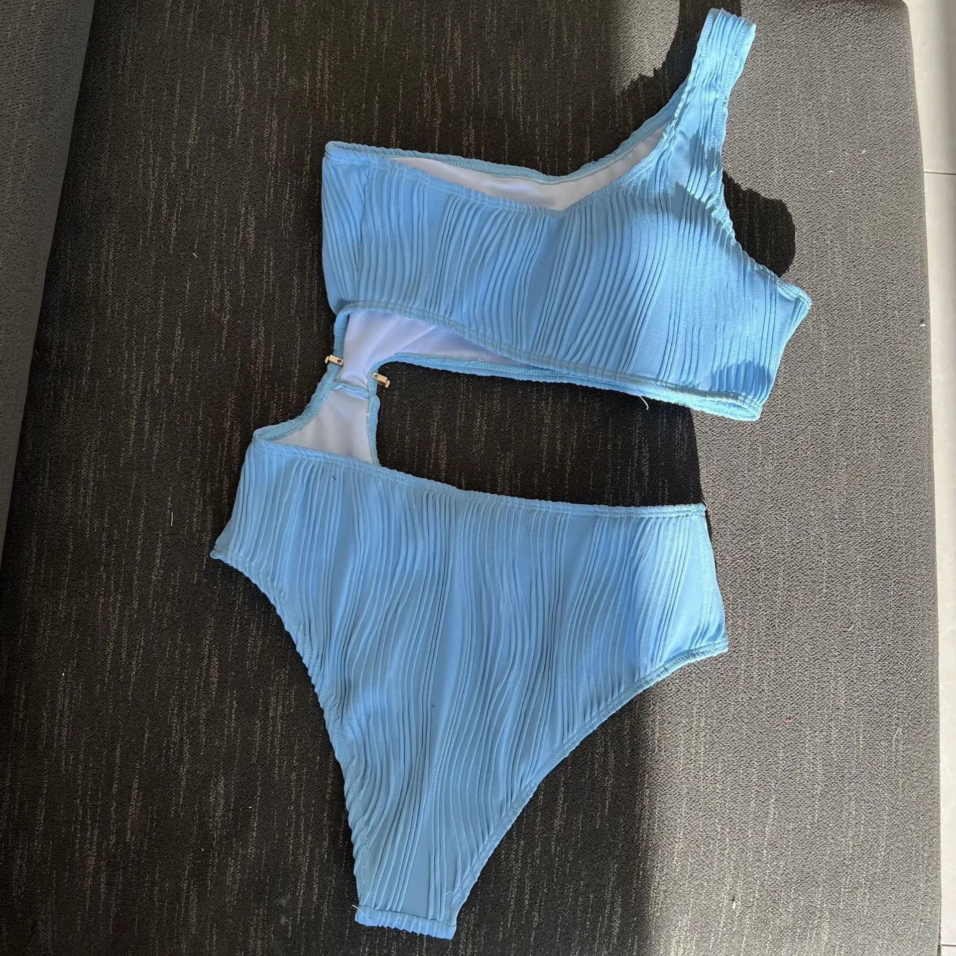 Wrinkled Asymmetric One Shoulder Female Swimwear One Piece Swimsuit Women Monokini Bather High Cut Out Bathing Suit Swim Lady