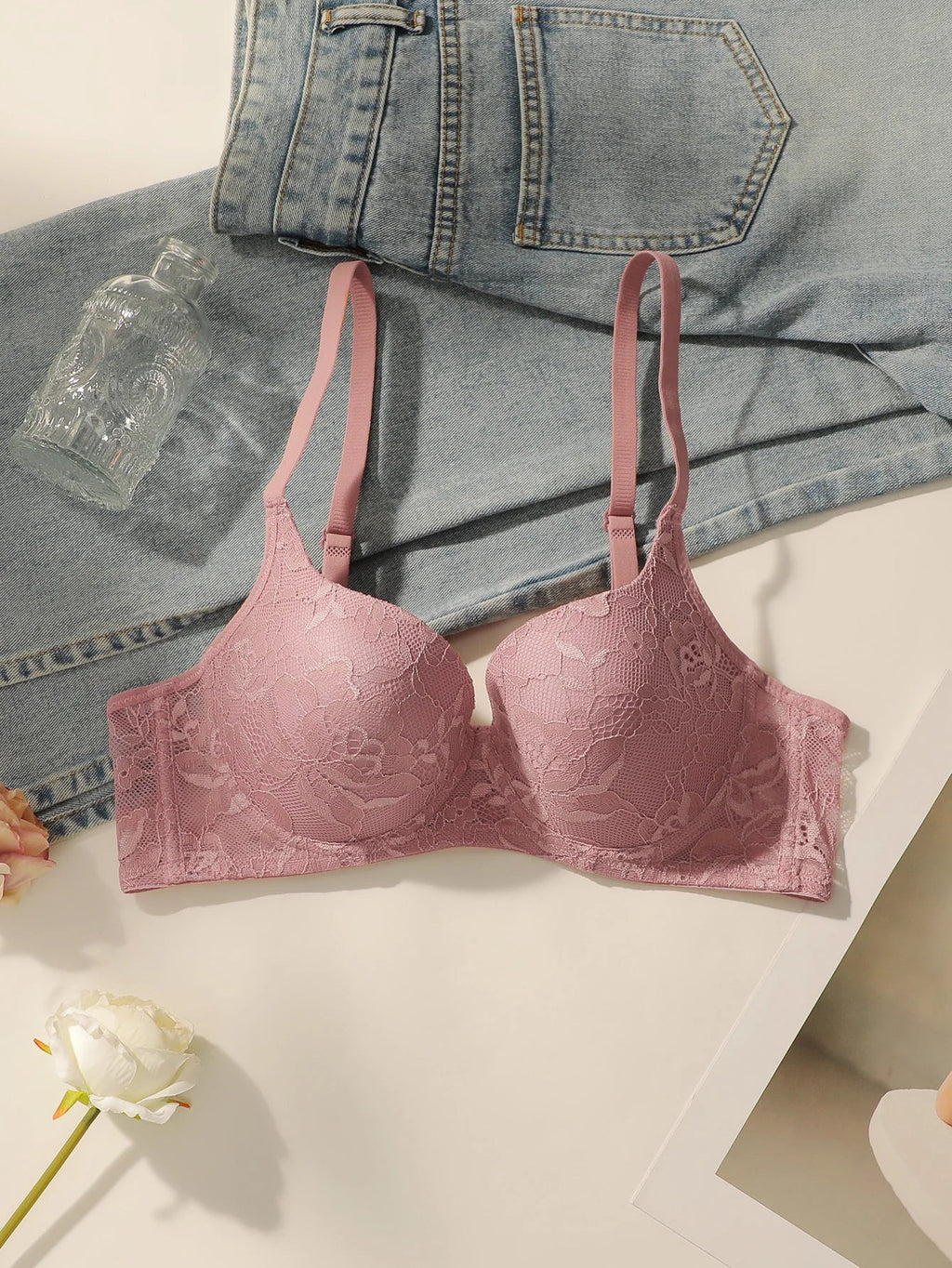 Women's sexy embroidered lace lingerie with steel rims gathered push ups breathable shoulder straps adjustable bra B2708