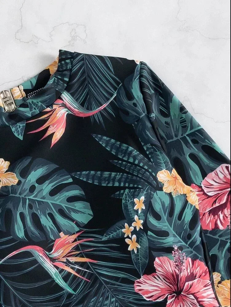 Ladies 2025 One-Piece High Collar Backless Fashionable Swimsuit Long Sleeve Suitable for Summer Beach And Swimming Pool