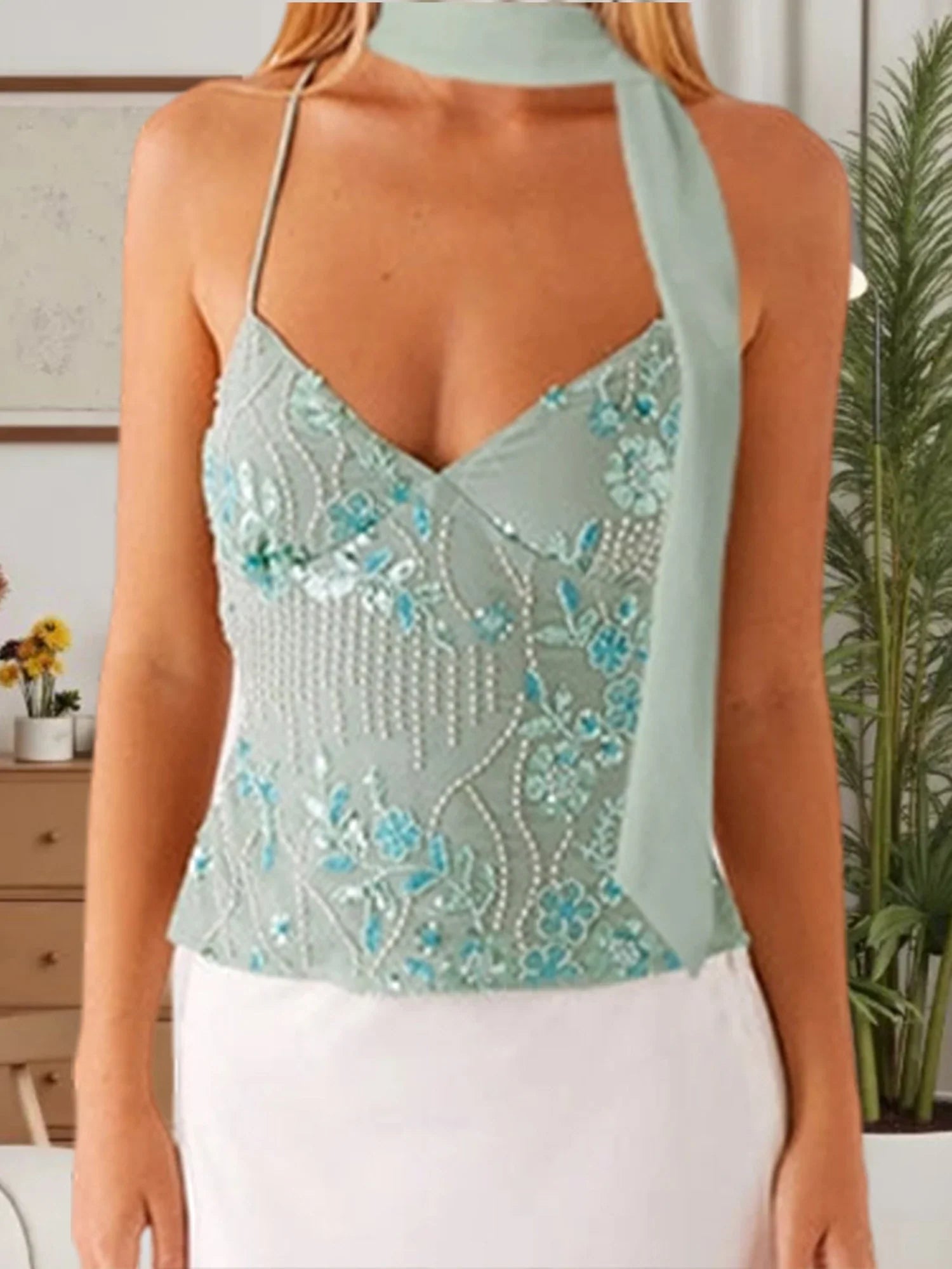 Women Camisoles Sequins Beaded Flower Embroidery V-Neck Casual Camis Tops Summer Fashion Sleeveless Crop Tops with Choker Scarf