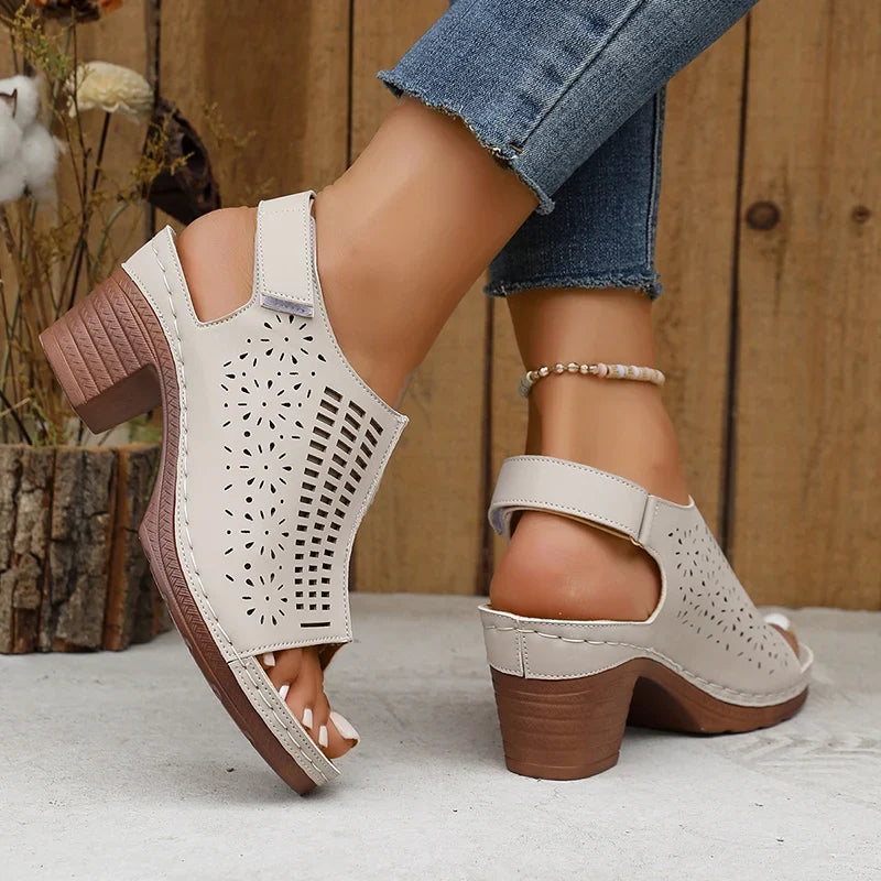 Retro Hollow Out Thick Heeled Sandals for Woman Summer Lightweight High Heels Sandals Women Plus Size Outdoor Platform Sandles