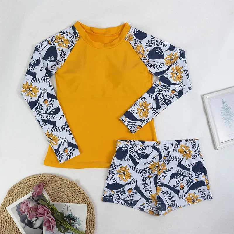 Women Two Pieces Vintage Print Rash Guard Swimwear Long Sleeve Shirt Shorts Surf Top Retro Print Running Shirt Split Swimsuit