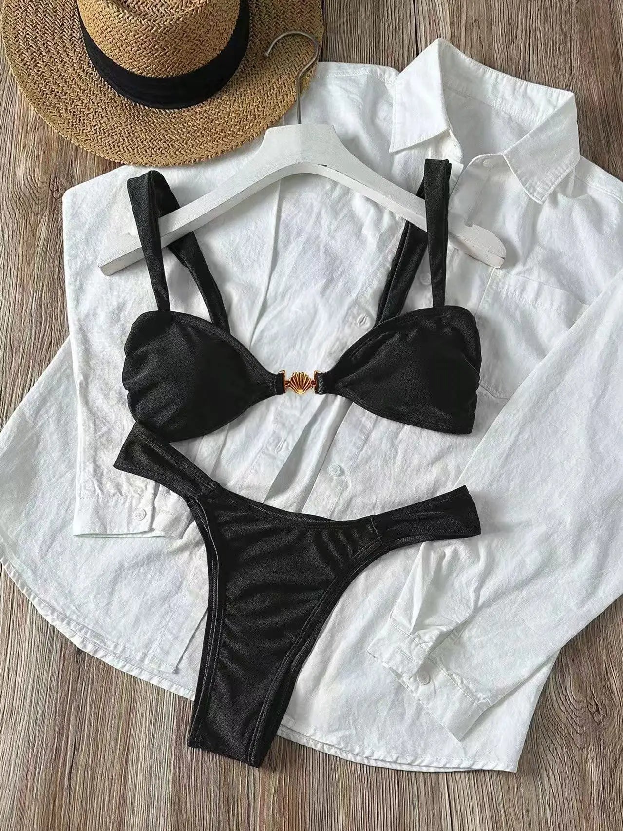 Sexy Metal Shell Ornament Bikini Set 2026 Women Hot Pink Pleate Push Up Bra Thong Swimsuit Summer Bathing Suit Micro Swimwear