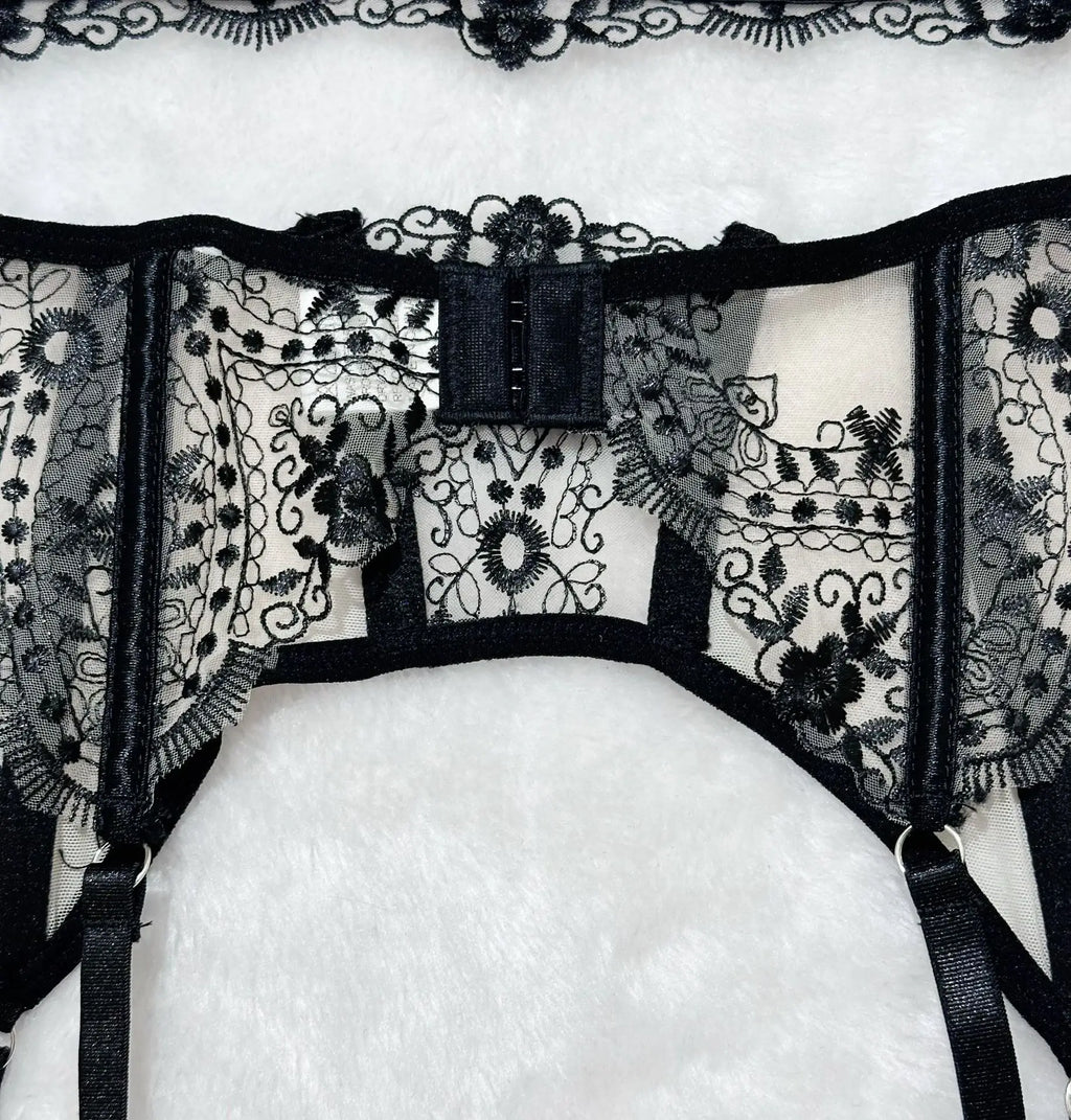Women's New Floral Embroidered See-Through Mesh Lingerie 4-Piece Set - Sexy Underwear for Special Nights