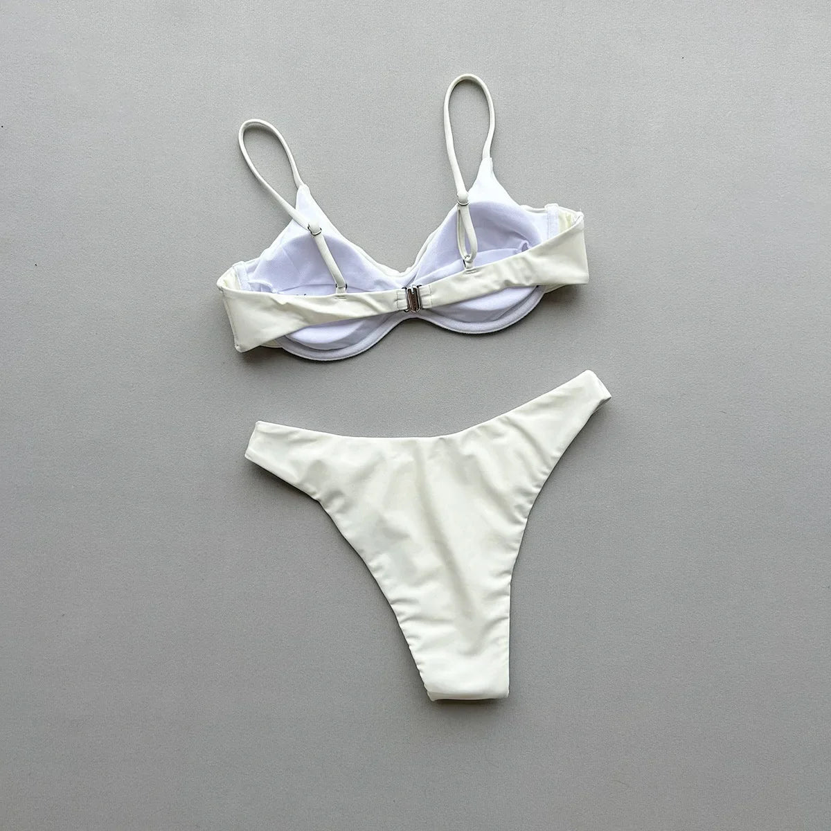 2026 New Women's Underwire Bikini Set Solid Color Strappy Swimsuit Rivet Decor Micro Bikini Sexy Backless Bathing Suit Beachwear