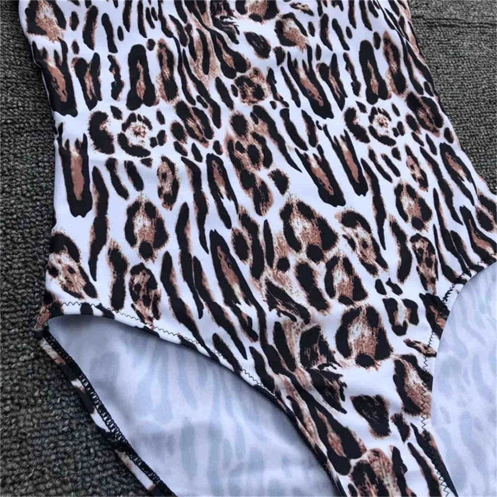 Sexy Leopard Printed One Piece Swimsuit Women Swimwear Female 2026 Bather Bathing Suit Swim Wear Monokini Bodysuit Lady V870