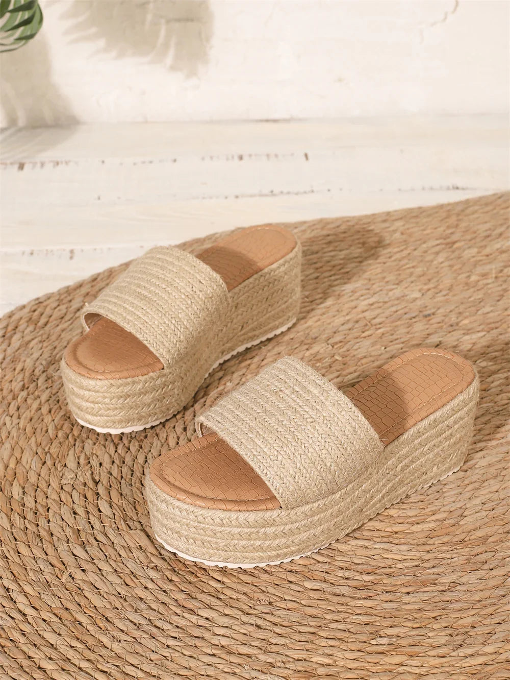 2026 Big Size 43 Summer Espadrilles Sandals Women Beach Vacation Mules Outdoor Slides Shoes Straw Weave Chunky Platform Sandals