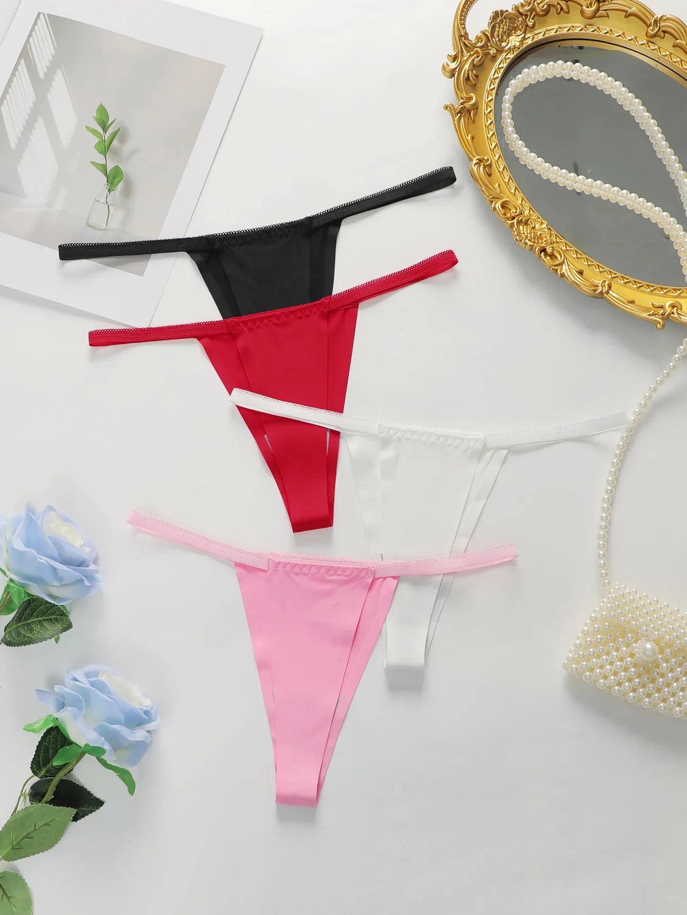 4-piece Set Of Multi-color Women's Sexy Low Waisted Thong Ice Silk Seamless Invisible Underwear Daily Close Fitting Thong C359