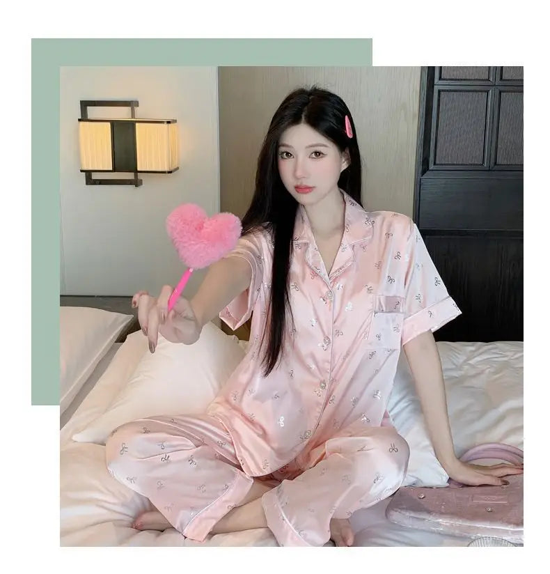 Women's padded pajamas spring and summer three-piece silk home clothes can be worn outside