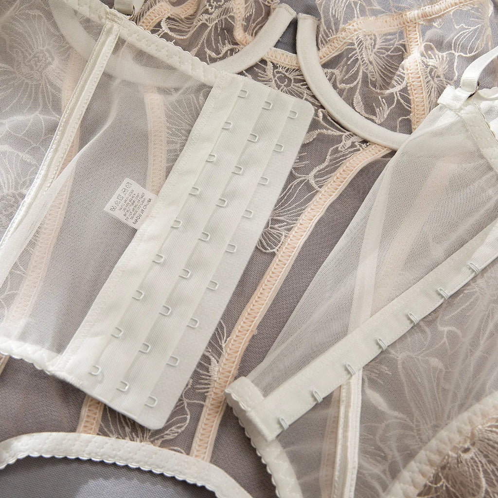 Embroidered flower underwear, sexy three-point mesh fishbone body shaping sexy suit with stockings