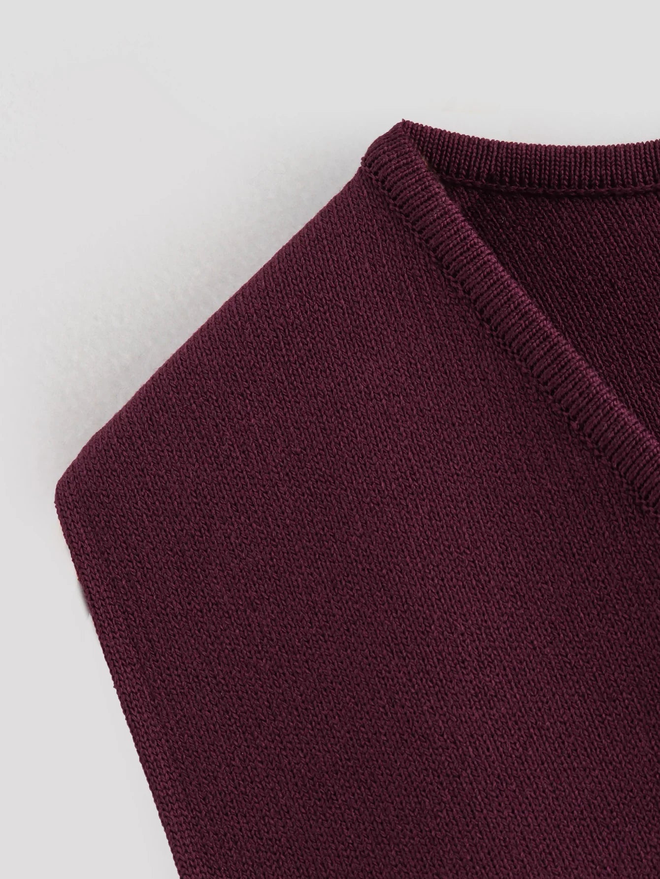 Foridol Gold Button Knitted Tank Top Women Autumn Winter Burgundy Short Vest Sleeveless V Neck Chic New Fashion Tops