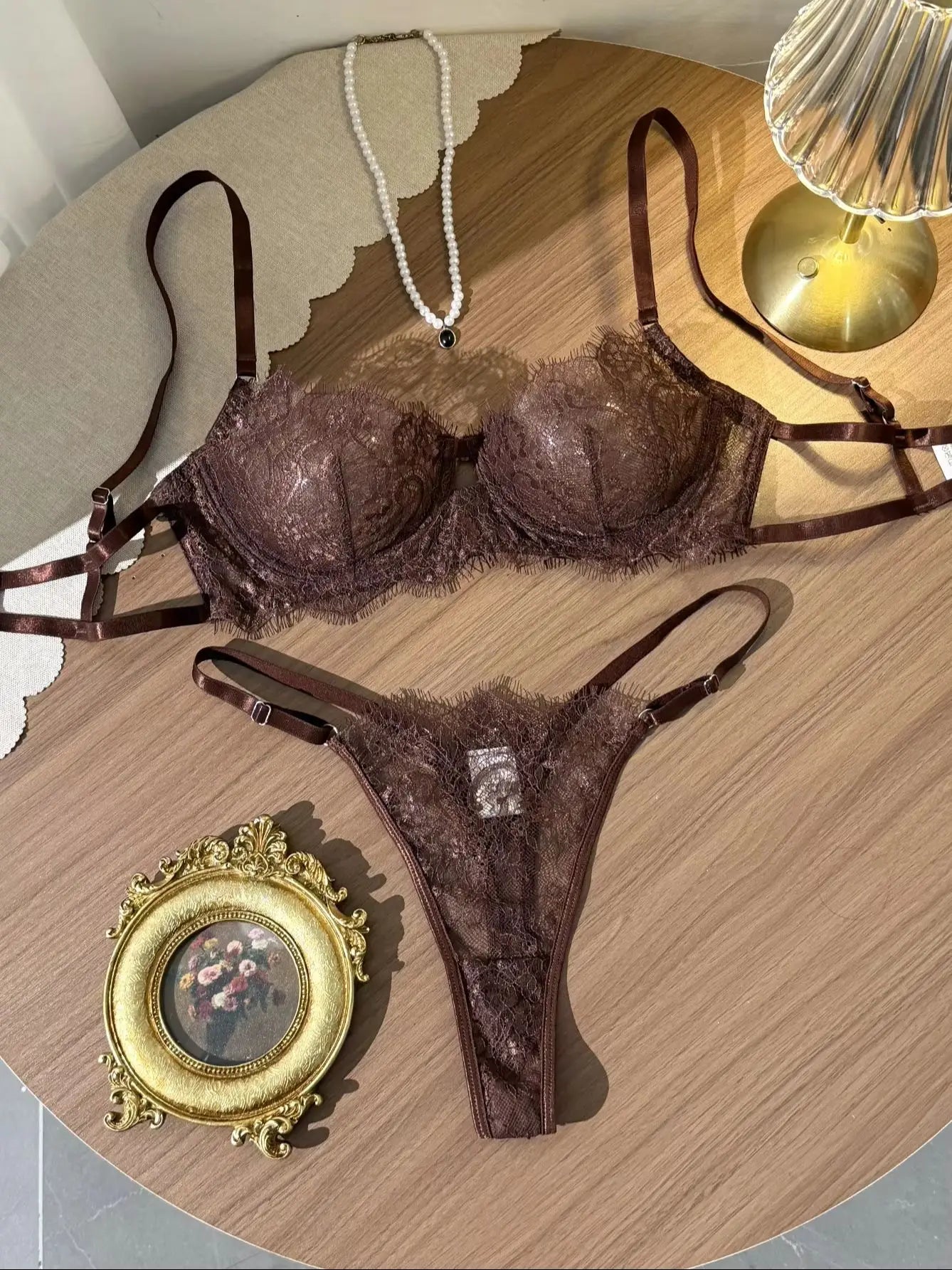 Elegant Summer Lace Bra Sheer Embroidered Comfortable Support Anti-Sag Full Coverage Modest Design & Women Large Chest Minimize