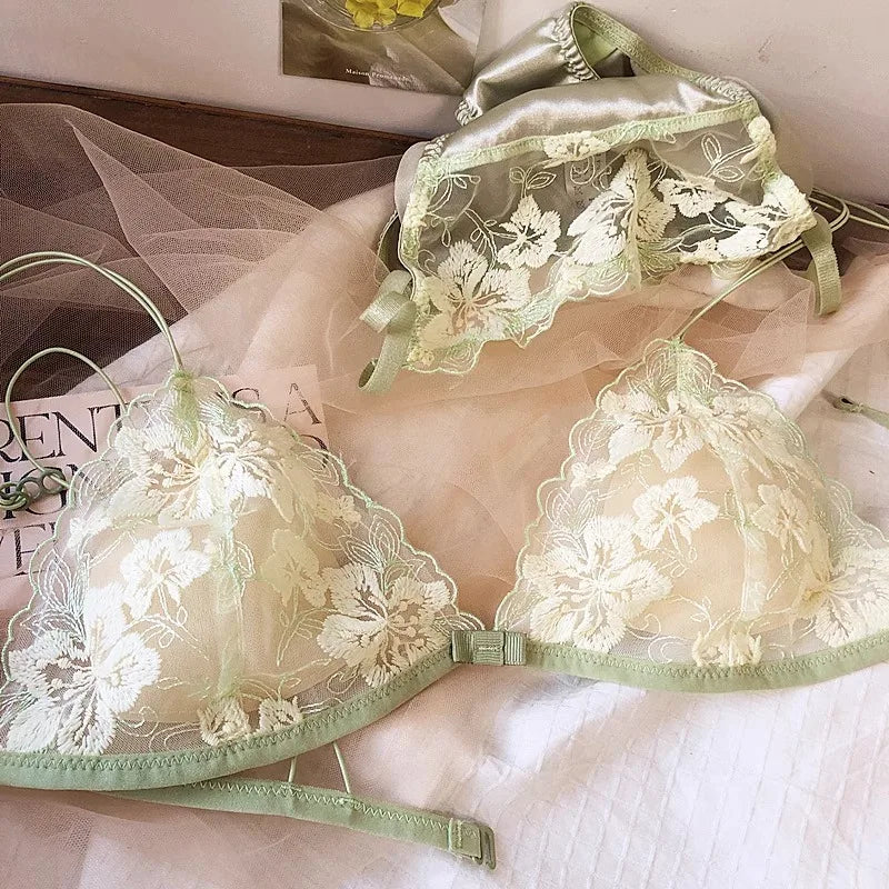 French Niche Lingerie Set Embroidered Mesh Triangle Cup Wireless Bralette Retro Thin Sexy Comfort Bra Australia MOYISU Sexy Bra