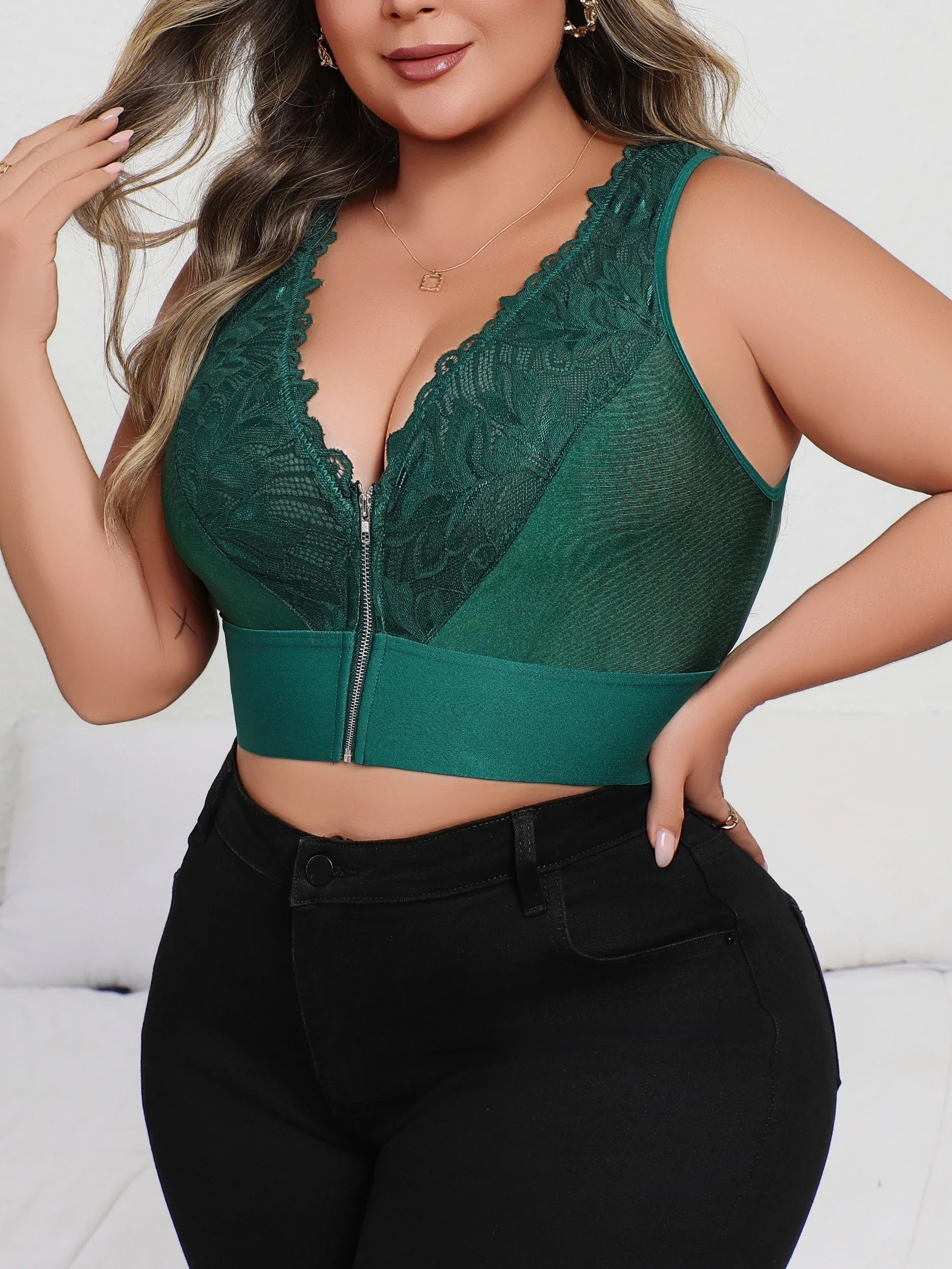 New Arrival Plus Size Dark Green Sexy Embroidered Lingerie, Plunge Push-up Bra with Front Zip