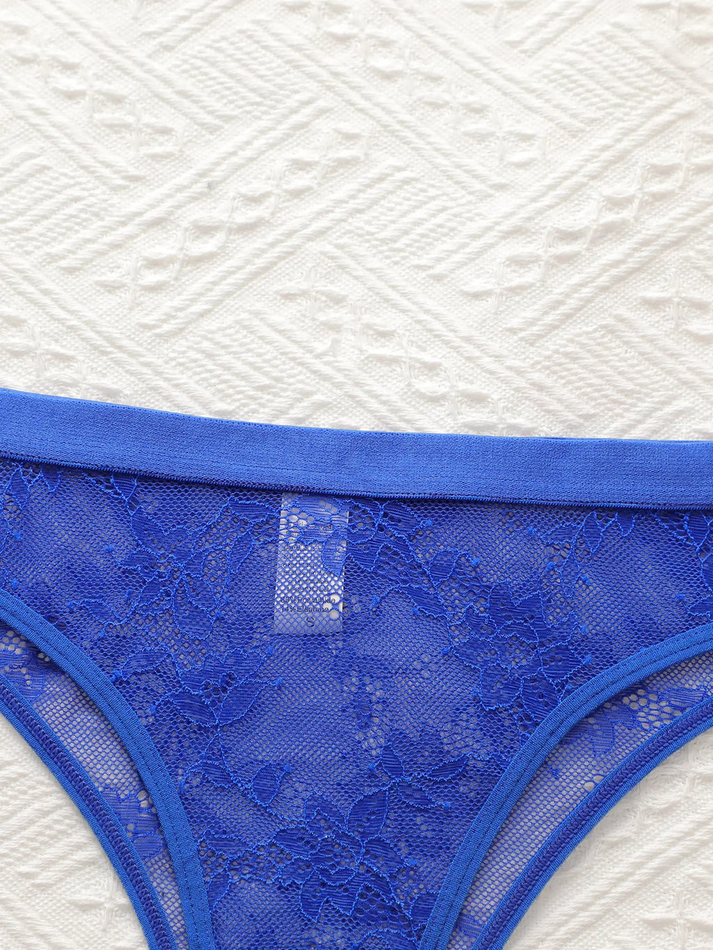 Women's sexy embroidered lace floral underwear with low waist and no marks easy to wash and dry triangular underwear C2456
