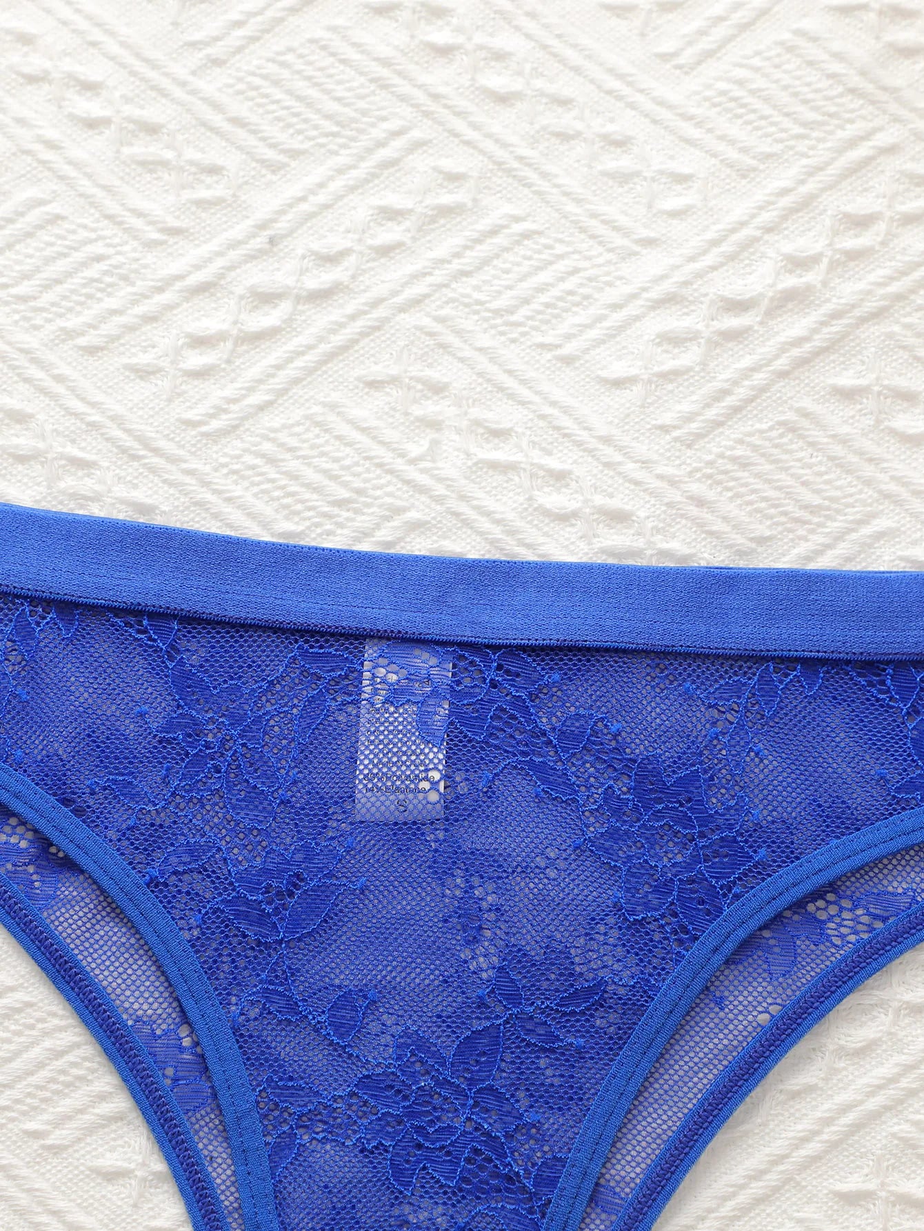Women's sexy embroidered lace floral underwear with low waist and no marks easy to wash and dry triangular underwear C2456