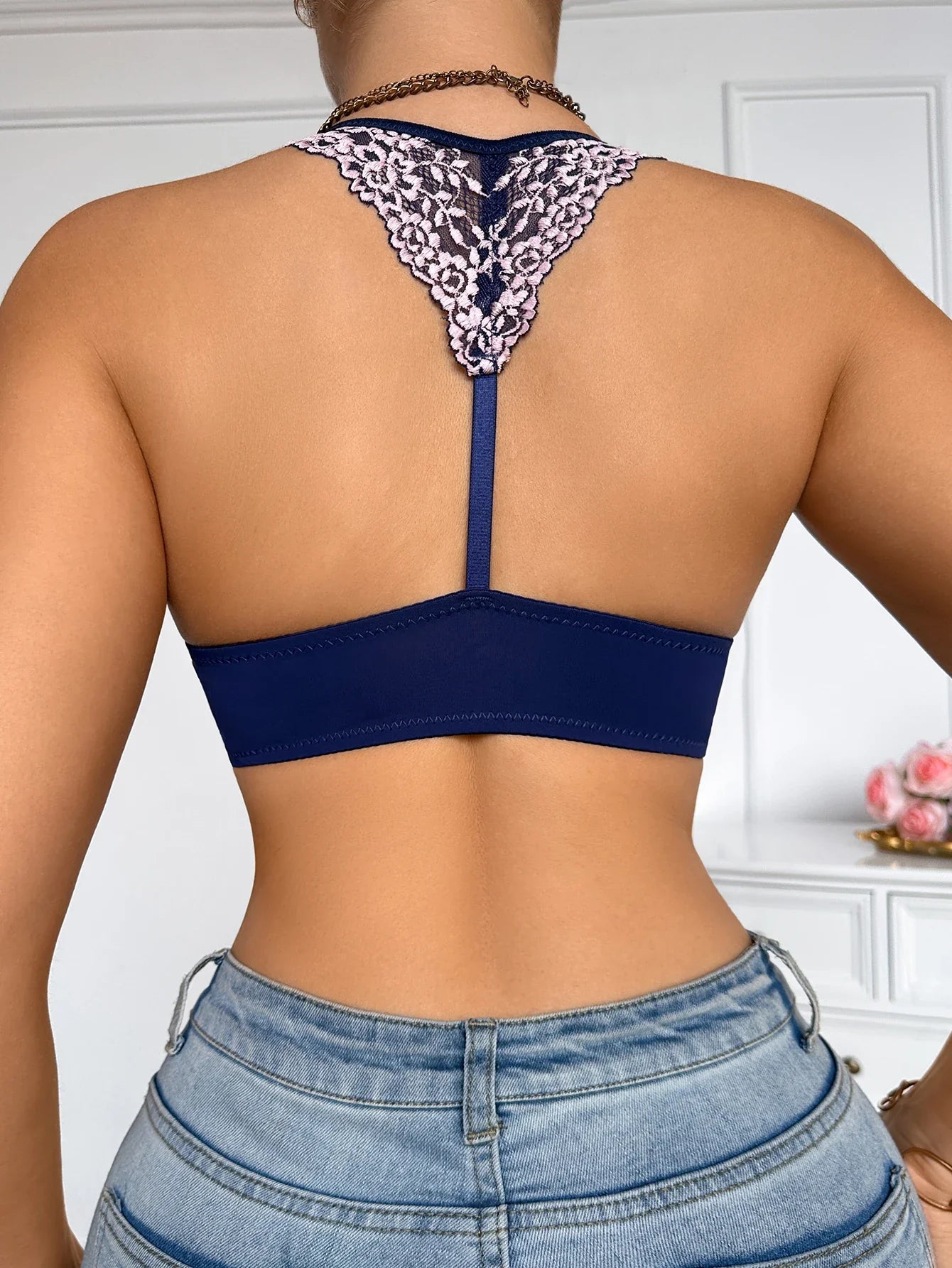 Lace Embroidered Flowers Women Bra Front Closure Push-Up Bra Elegant Back Beauty Underwire Sexy Lingerie