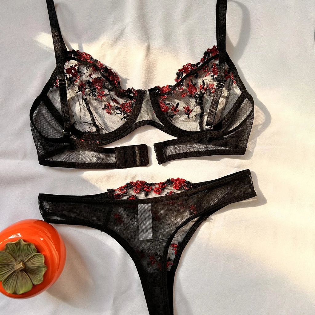 Purple Embroidery Sexy Lingerie Set Hot Semi-Sheer Temptation Bra And Panties Sets Fancy Erotic Sleepwear Beautiful Underwear