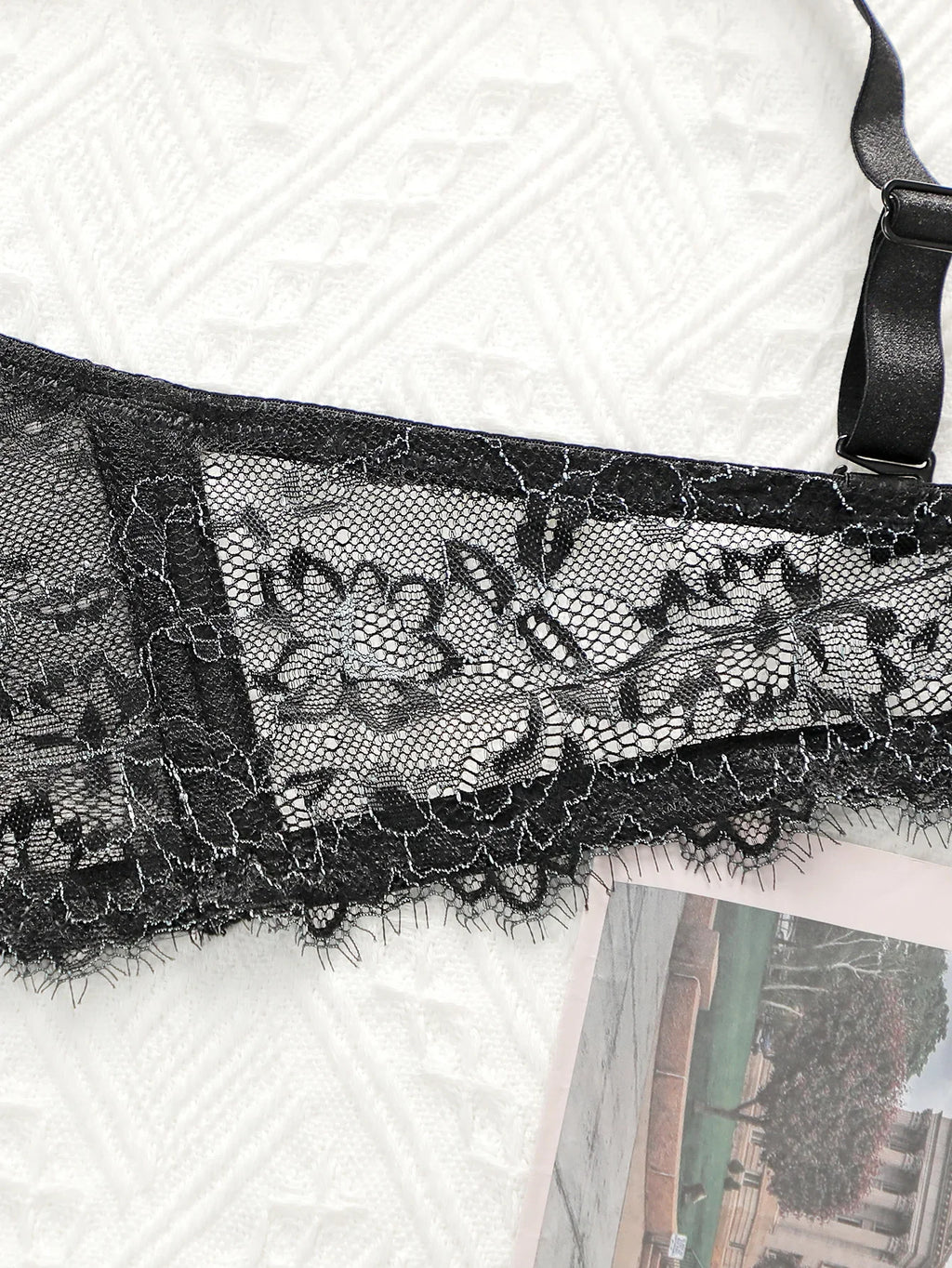 Women's Sexy Oversized Lingerie With Half Cup Pull Up And Anti Sagging Black Lace Design Suitable For Plump Women 90D-110D B2439
