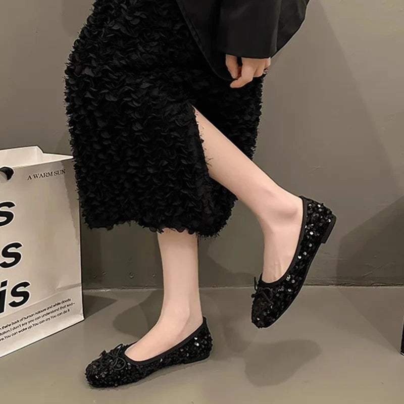 Fashion Silver Bling Low Top Single Shoes for Women New Low Heels Bow-Knot Single Shoes Ladies Hot Sale Plu Size Shoes Mujer
