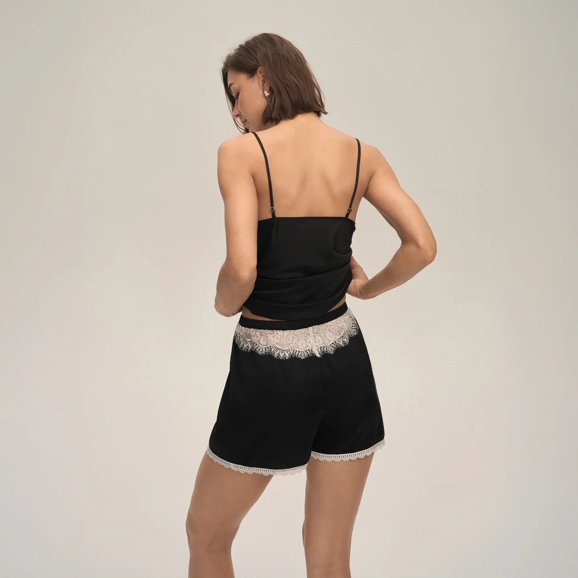 Summer home suspender shorts set casual and comfortable home wear lace women's pajamas