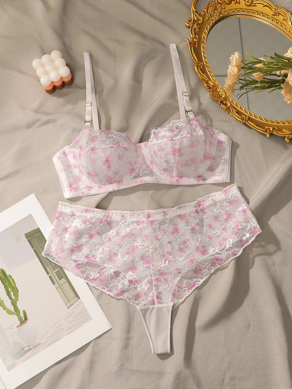 Lace embroidery underwear set Sexy floral print set seaside vacation style bra set party underwear women Lingerie MR2862