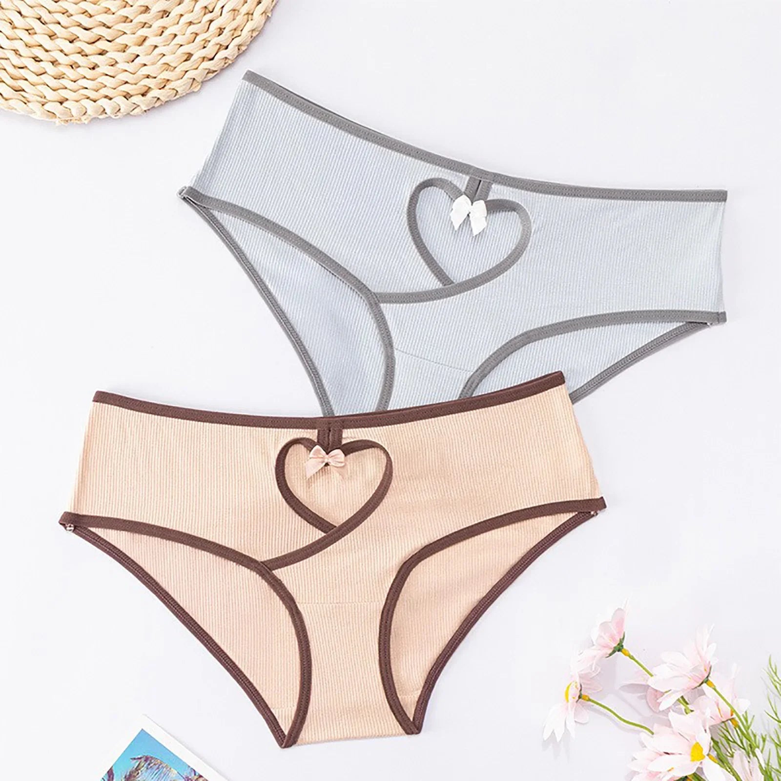 Love Heart Hollow Out Sexy Women'S Underwear Low Waist Breathable Seamless Cotton Panties Soft Comfortable Daily Briefs Lingerie