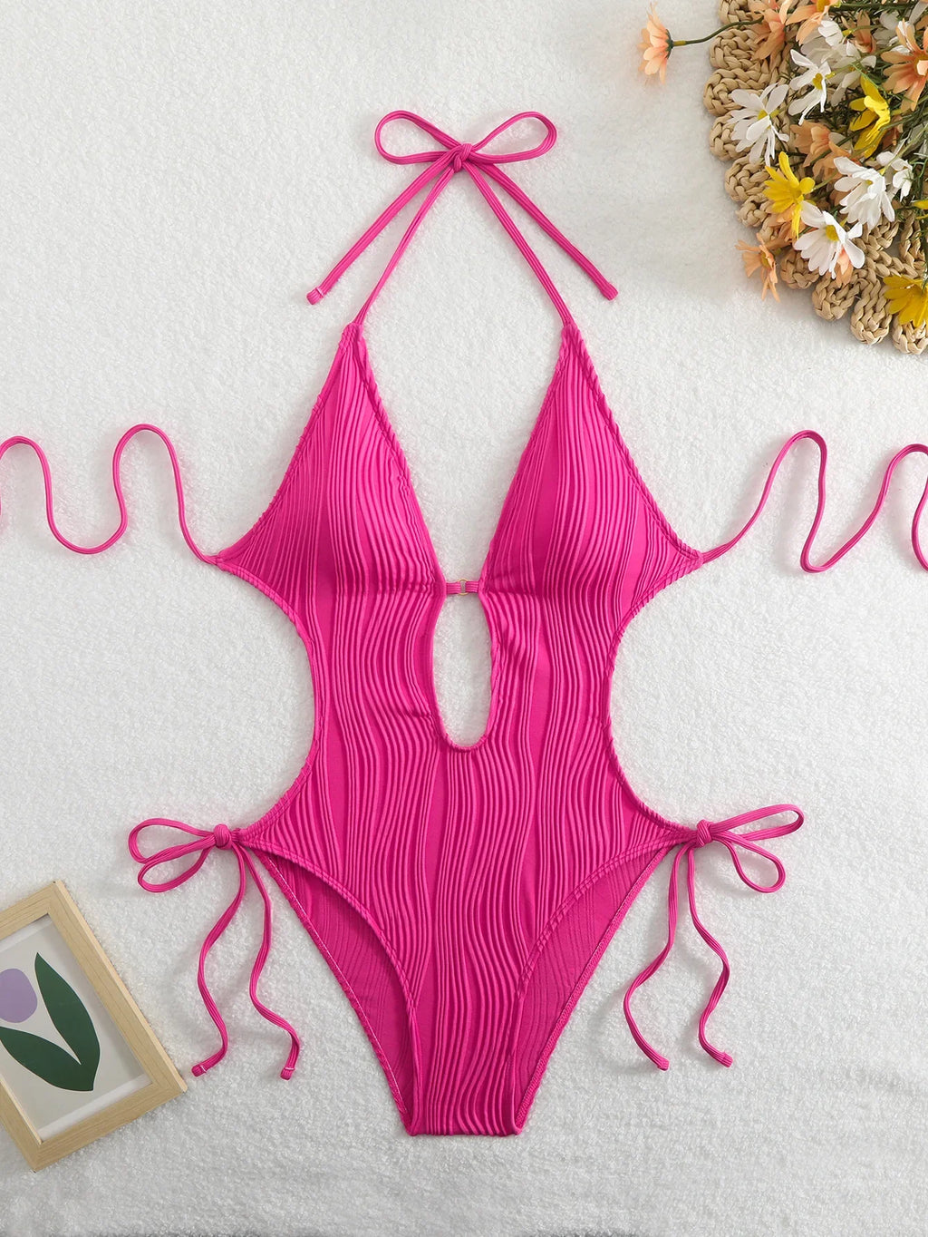 Sexy Halter V Neck Wrinkled Female Swimwear One Piece Swimsuit Women Backless Monokini High Leg Cut Bathing Suit Swim Beach Wear