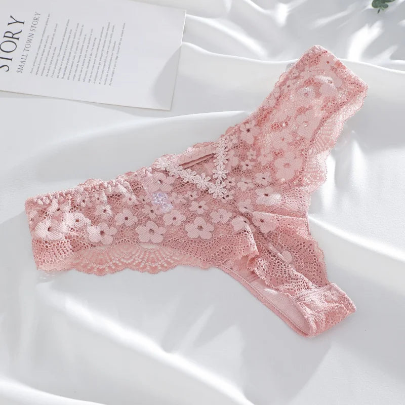 1Pcs Women Cotton Lingerie Sexy Thong Soft Fashion Panties Femme Design Underwear Pantys Underpant Lingerie Lace Intimates S-XL
