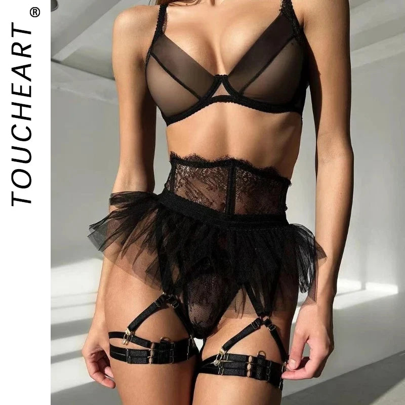 Toucheart 4 Piece Set Sexy Lingerie Set Lace Perspective Bra Women Mesh Patchwork Ruffled Skirt Garter Socks Sexy Underwear Suit
